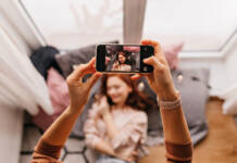 15 dicas para fotografar melhor com o celular Fotografia com celular e luz natural